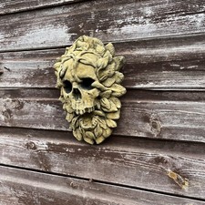 Aged Memento Mori Occult Spirit/Green Man Skull Vanitas Hanging Sculpture