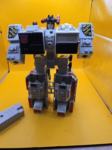 Vintage hasbro transformers - vintage,
