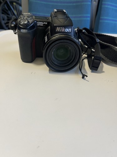 Nikon coolpix 8700 - 8700, 8mp