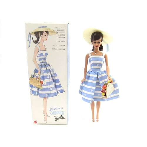 Barbie collectors limited - barbie,
