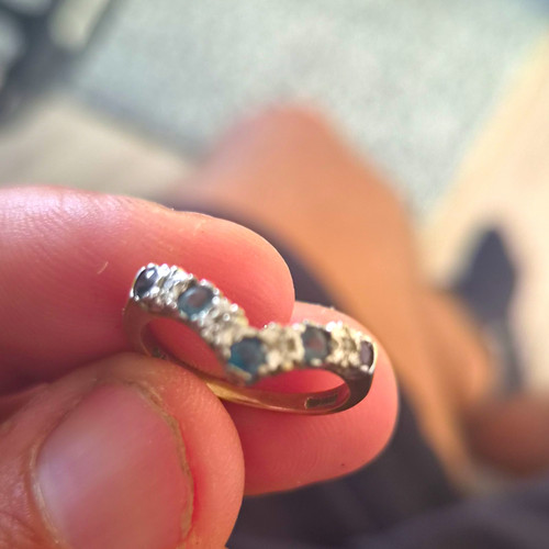 9ct gold blue topaz diamond - &,