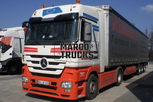 Truck photo mercedes - truck,