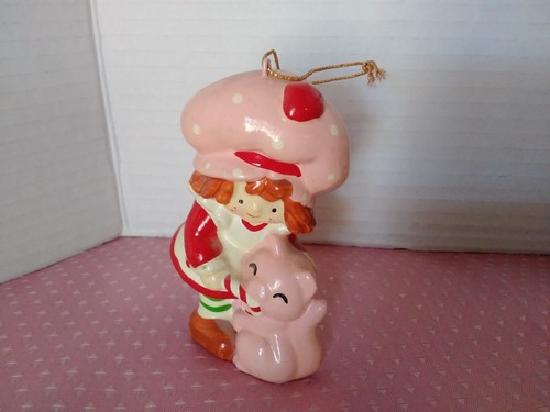 Vintage strawberry shortcake - strawberry,