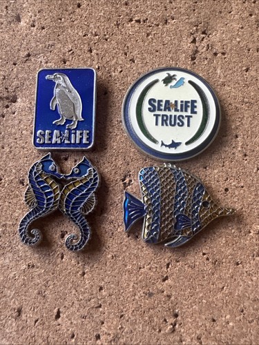 Merlin sealife center pin - merlin,