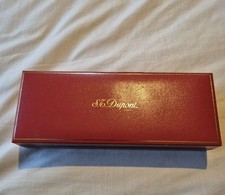 S T Dupont ®™ Laque De