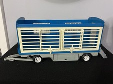 Playmobil 3514 Circus Trailer