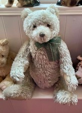 Gorgeous Vintage  Gund Large