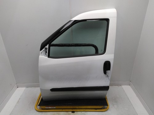 Vauxhall combo front door - vauxhall, n/s