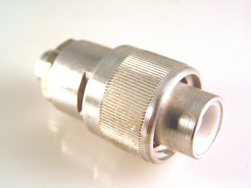 Connector single pin - single,