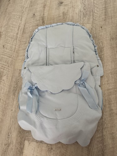 Rosy fuentes spanish carseat - spanish,