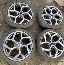 SET Of Genuine 19 Inch FORD