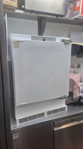 Hisense dessert fridge - hisense, freezer