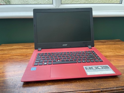 Red acer aspire - red, laptop