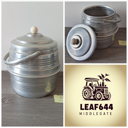 Art deco aluminium biscuit - aluminium,