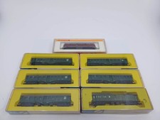 Arnold n gauge 2051 loco & 6 x