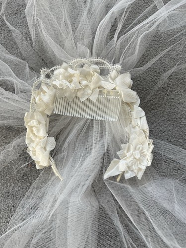 Vintage 1970 wedding veil - vintage,