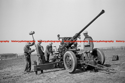 F010232 anti aircraft - gun, and