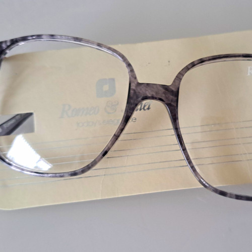 Romeo juliet women square - romeo,