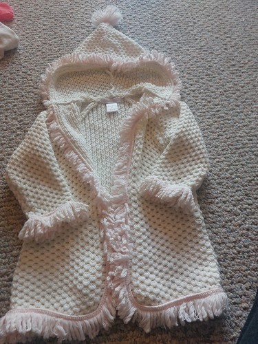 Girls sweater preowned by - sweater,preowned,,