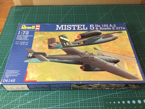 04145 revell mistel 5 he - 1:72,
