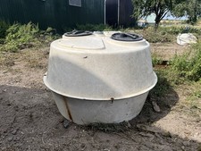 Fibreglass Water Tank 2000lts Round Inc Stand And Lids