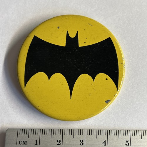 Vintage collectible pin - vintage,