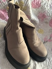 Woman Beige/tan Faux Leather
