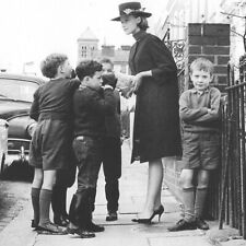 MELANIE FRANKLIN POSTCARDS ALL