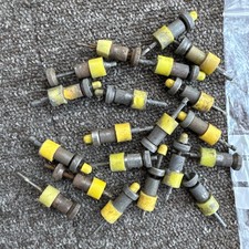 USED SKIN PINS 1/8"  YELLOW