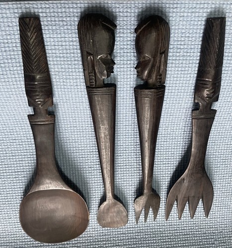 Pairs hand carved african - 2,