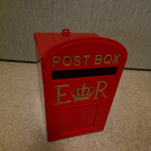 Red royal mail style - , cardpost