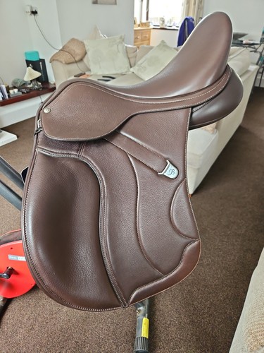 Wide bates brown all - 17, "