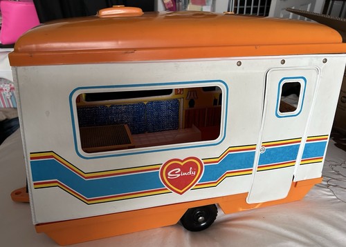 Vintage sindy doll caravan - vintage,