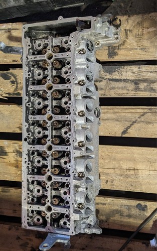 Bmw n57 cylinder head - bmw,