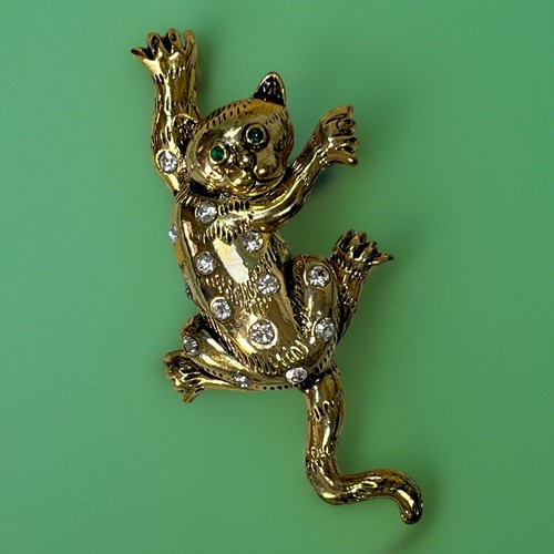 Retro hanging kitten cat - retro,