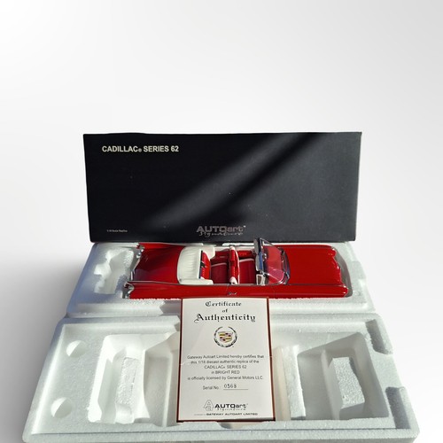 Autoart signature cadillac - signature,