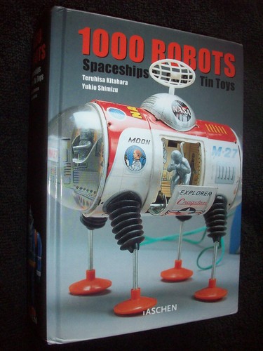 1000 robots other tin toys - tin,