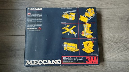 Meccano motorized set 100 - meccano,