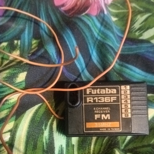 Futaba r136f 35mhz channel - futaba, 6-channel