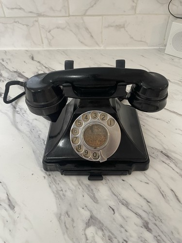 Gpo 232 bakelite telephone - bakelite,