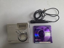 Sony MZ-N520  Net MD Player/Recorder Walkman + 1 used Mini Disc + Wired Remote. 