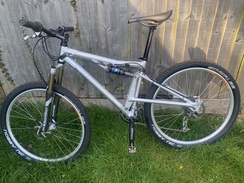 Santa cruz superlight mtb - superlight,