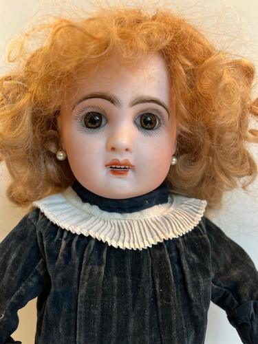 Antique lovely little - antique, baby
