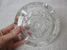 Round Cut Glass/ Crystal Table