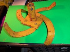 NEW RIGHT HAND OUTER 4 Tines