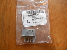 New Roller Blind Luggage Cover Clip, VW Touareg, GENUINE 8W9868954DT4