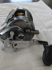 Shimano TORIUM 16 Star Drag Multiplier. Very Good Condition.