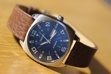 Seiko Recraft SNKN37 Blue Dial Automatic Watch 44mm Retro Vintage Style Day-Date