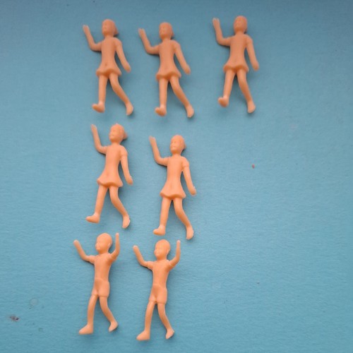 Scale civilian figures - scale,