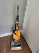 Dyson DC14 hepa Root Cyclone telescopic reach Upright Hoover Vacuum Cleaner